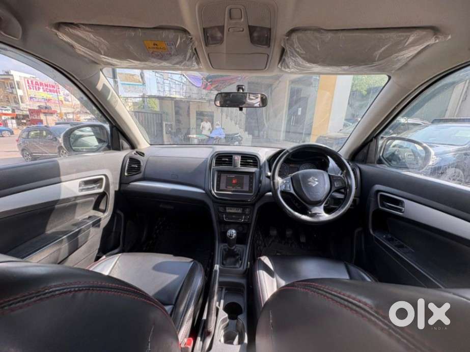 Maruti Suzuki Brezza 1.5 Zxi Smart Hybrid, 2021, Petrol