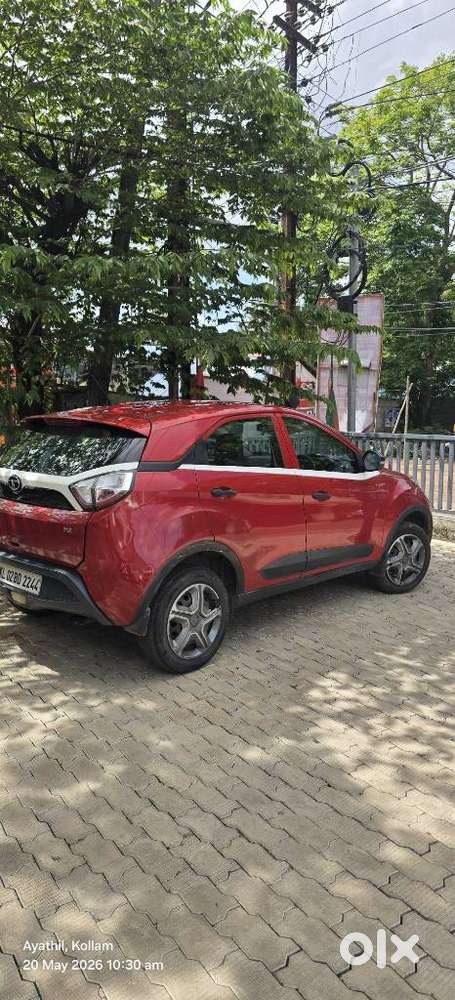 Tata Nexon 1.2 Revotron Xm, 2017, Diesel