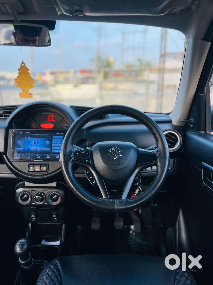 Maruti Suzuki S-presso Vxi Plus, 2022, Petrol