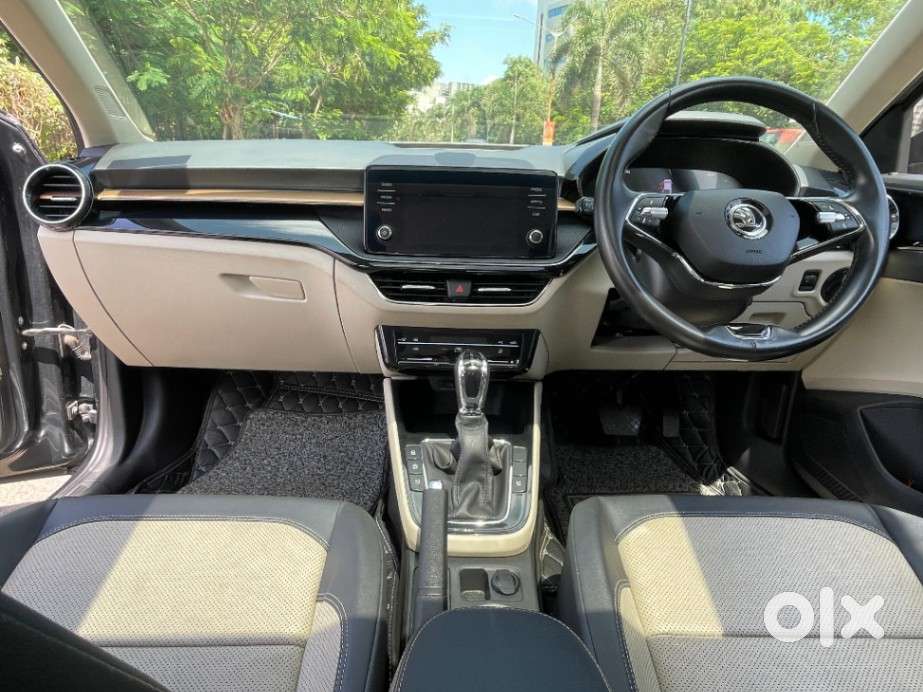 Skoda Slavia 1.5 Tsi Style Dsg, 2023, Petrol