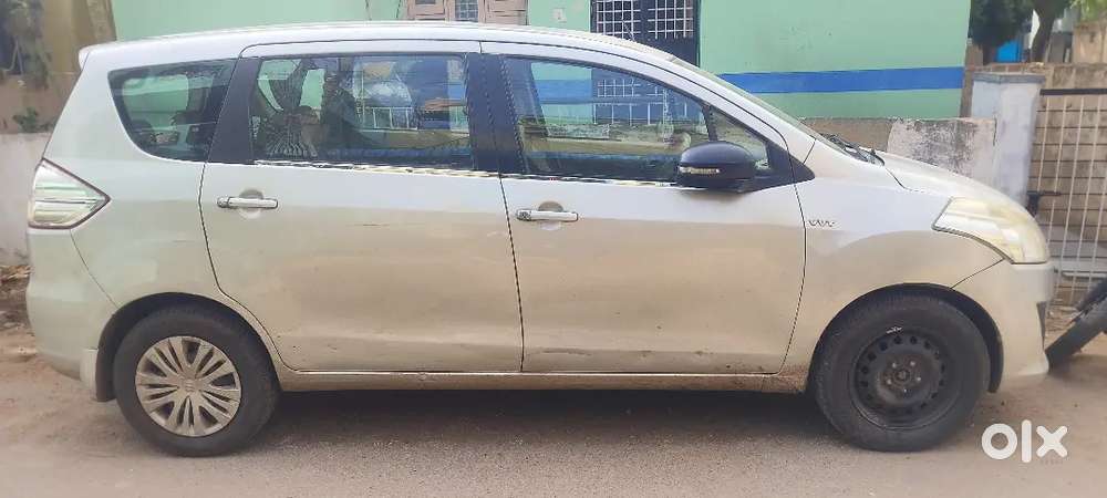 Maruti Suzuki Ertiga 2013