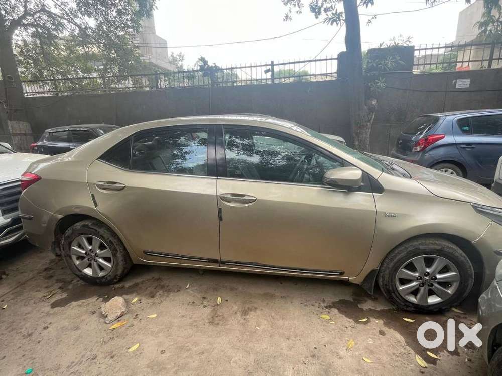 Toyota Corolla Altis 2015 Petrol Good Condition
