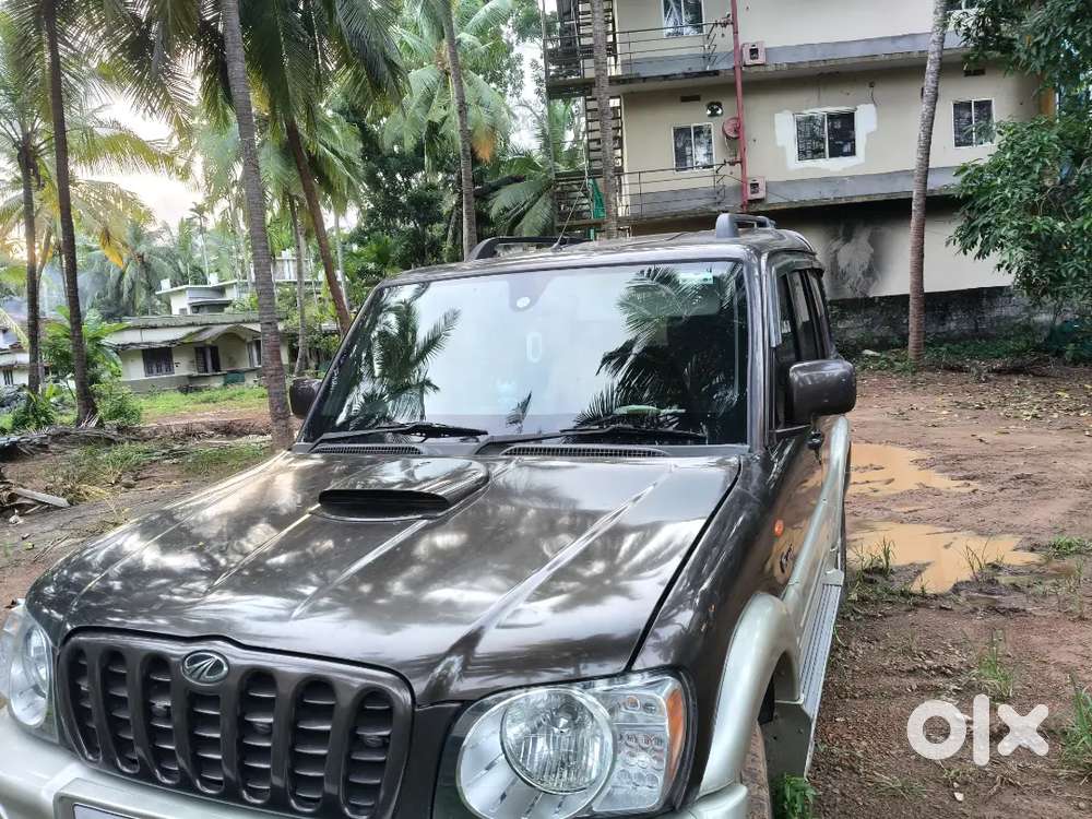 Mahindra Scorpio Classic 2007 Diesel 145000 Km Driven