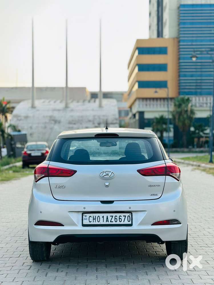 Hyundai I20 Sportz 1.2 Vtvt, 2014, Petrol