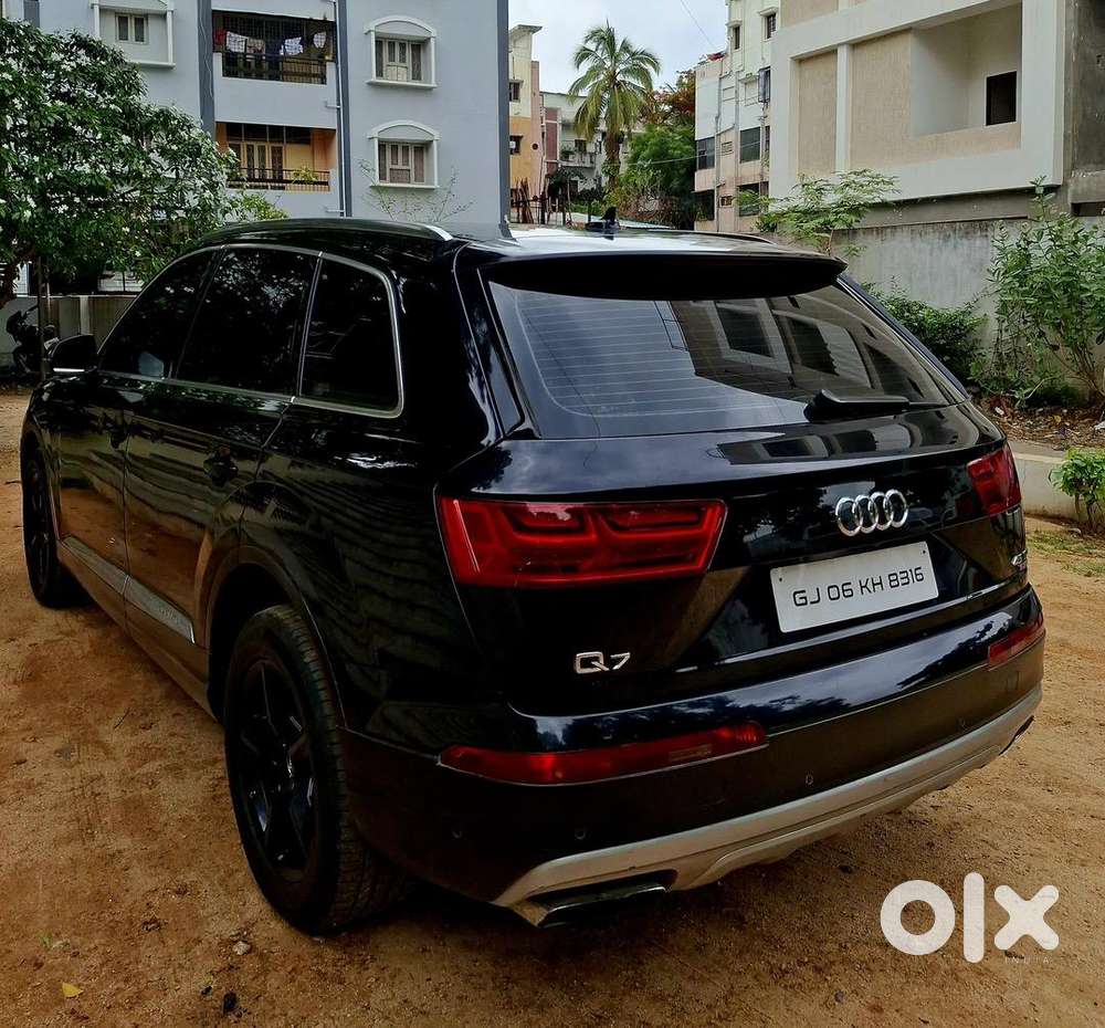 Audi Q7 Diesel 2016 Awaits You
