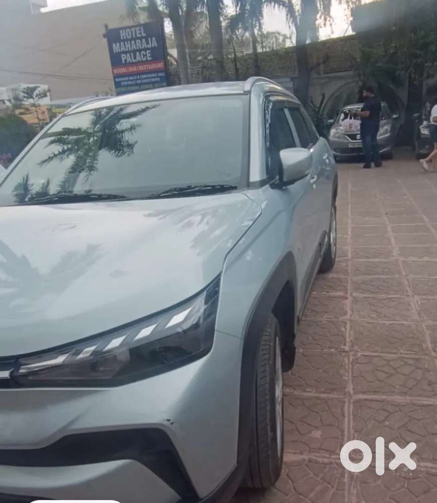 Maruti Suzuki Victoris 2026 Petrol 1380 Km Driven,