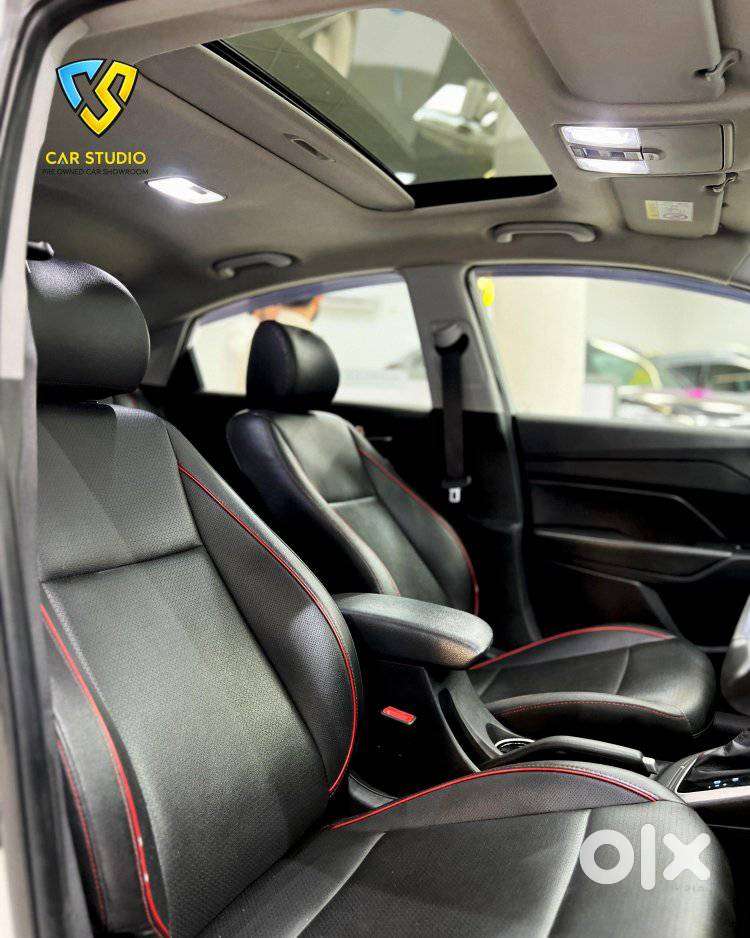 Hyundai Verna Sx(o) Turbo, 2022, Petrol