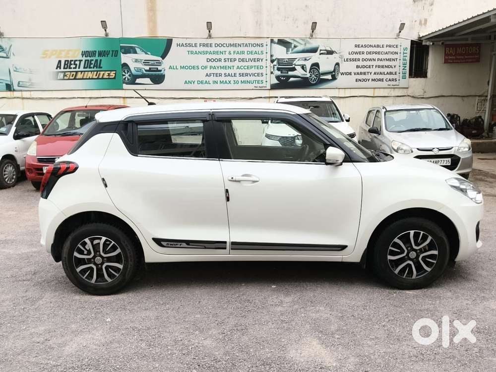 Maruti Suzuki Swift 1.2 Vxi (o), 2021, Petrol