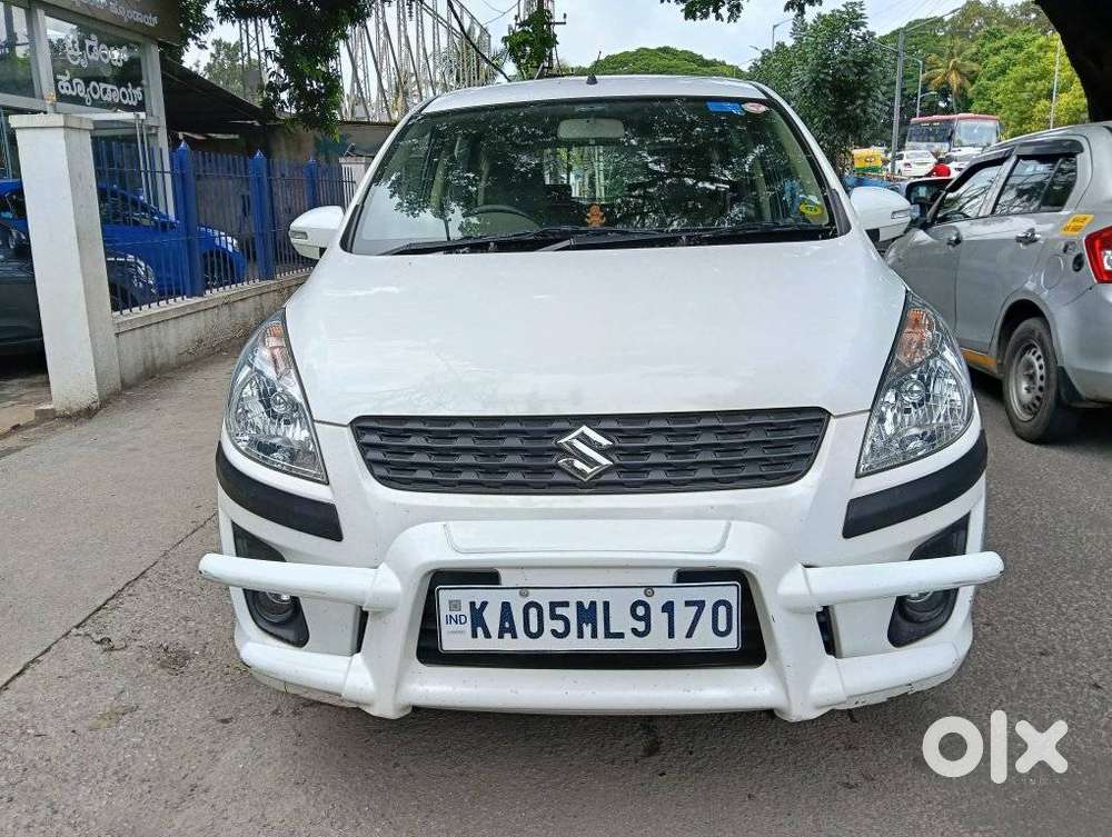 Maruti Suzuki Ertiga Vxi, 2012, Petrol