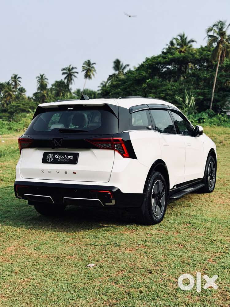 Mahindra Xev 9s, 2026, Electric