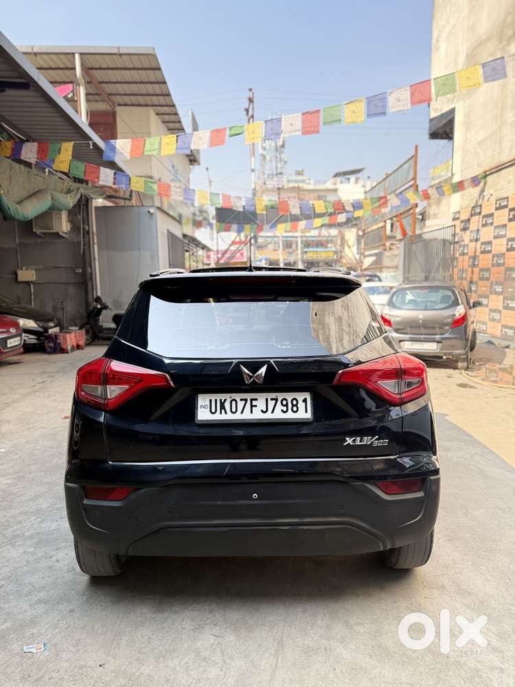 Mahindra Xuv300 W6, 2023, Petrol