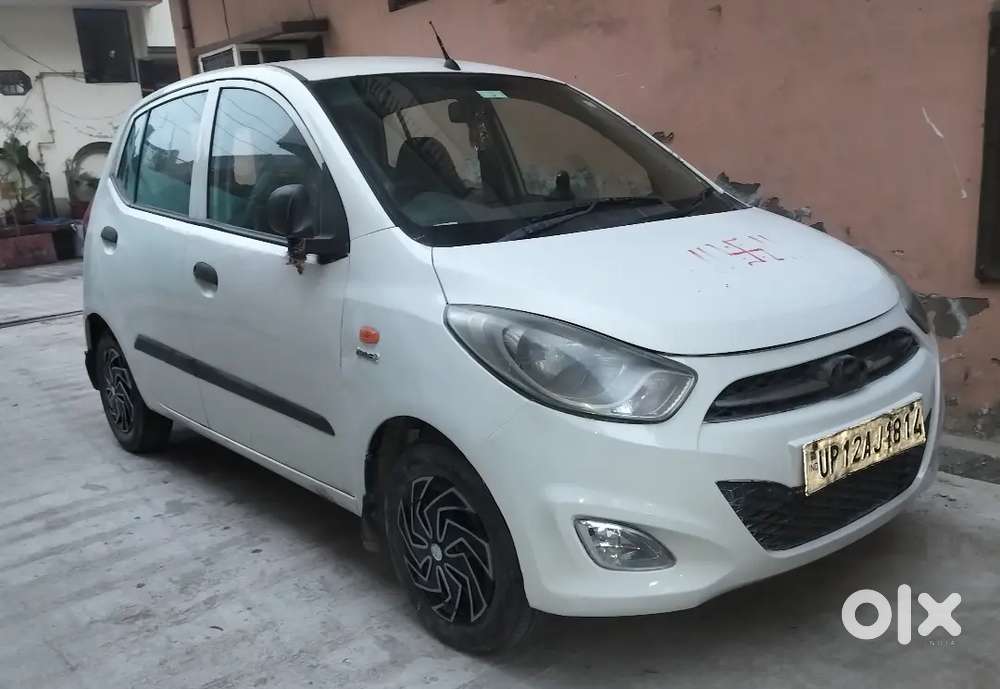 I10 Car With Cng Kit On Papper Good Condition