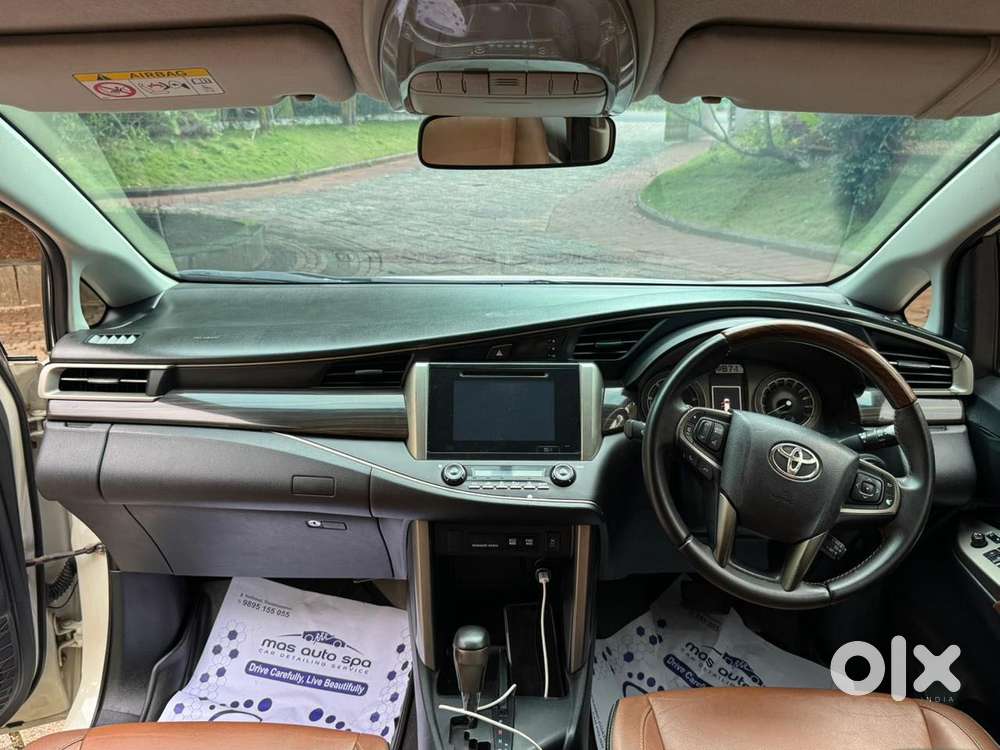 Toyota Innova Crysta 2.8z Automatic, 2018, Diesel