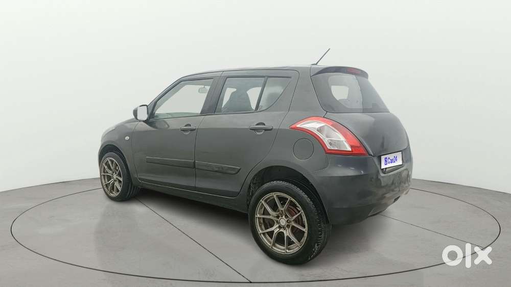 Maruti Suzuki Swift 1.2 Lxi (o), 2017, Petrol