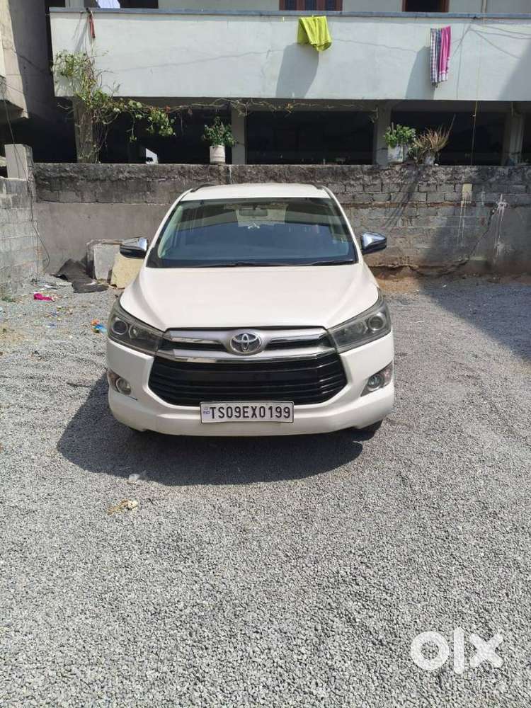 Toyota Innova Crysta 2.8 Z, 2017, Diesel
