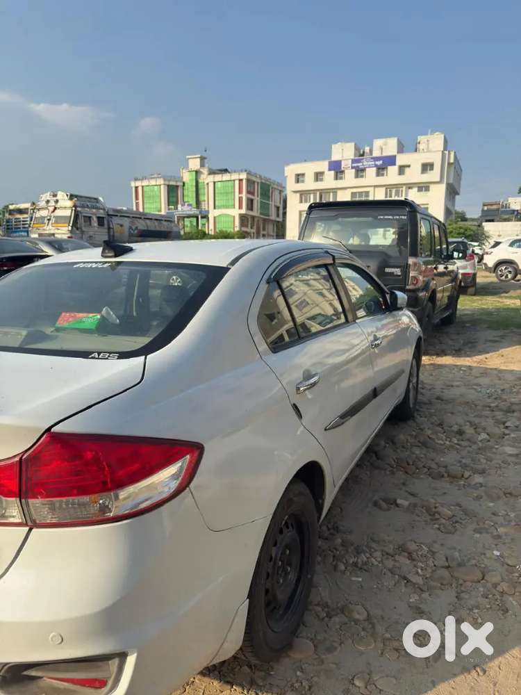 Maruti Suzuki Ciaz Zxi(o) 2015