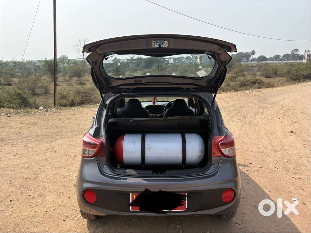 Hyundai Grand I10 1.2 Kappa Sportz Option, 2017, Cng & Hybrids