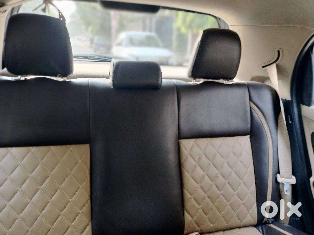 Toyota Etios Liva 1.2 Vx Dual Tone, 2018, Petrol