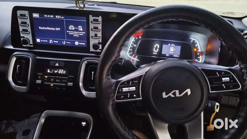 Kia Sonet 2021 Petrol 15000 Km Driven Well Maintained