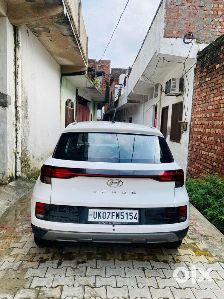 2023 Hyundai Venue Petrol Manual