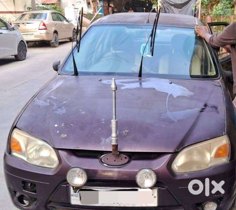 Ford Ikon 1.4 Zxi 2009 Diesel