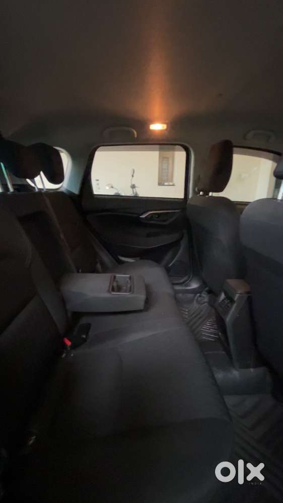 Toyota Urban Cruiser 2025