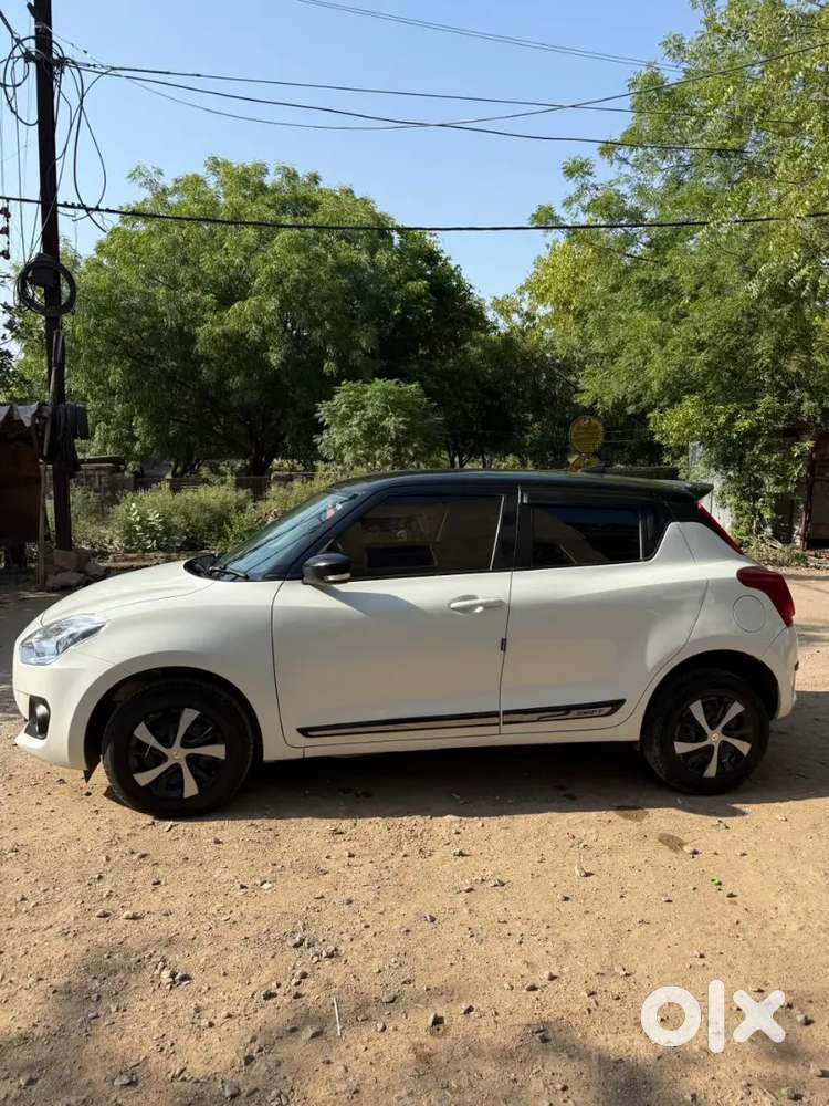 Maruti Suzuki Swift 2023 Petrol 36500 Km Driven
