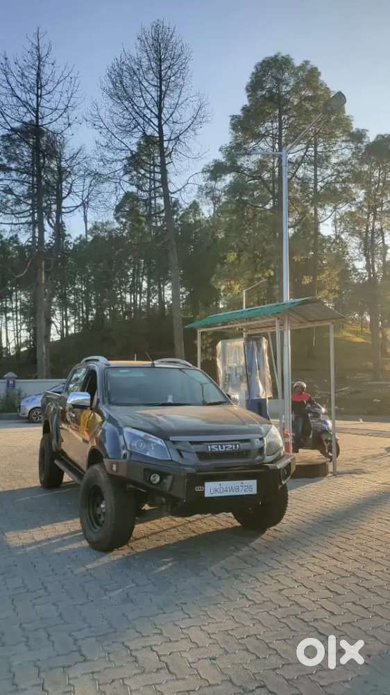 Isuzu V-cross 4x4 2016