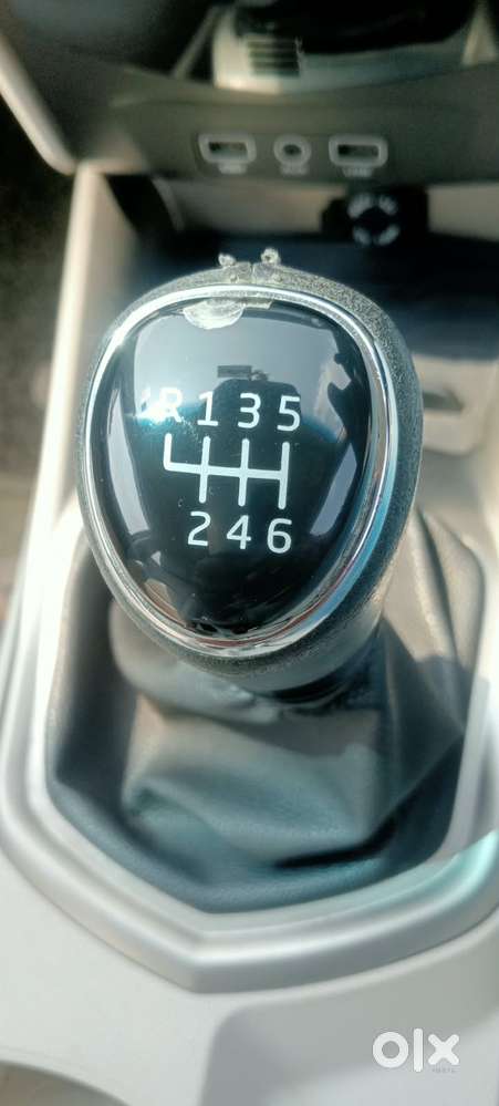 Mahindra Xuv300 W8 Option Diesel, 2019, Diesel