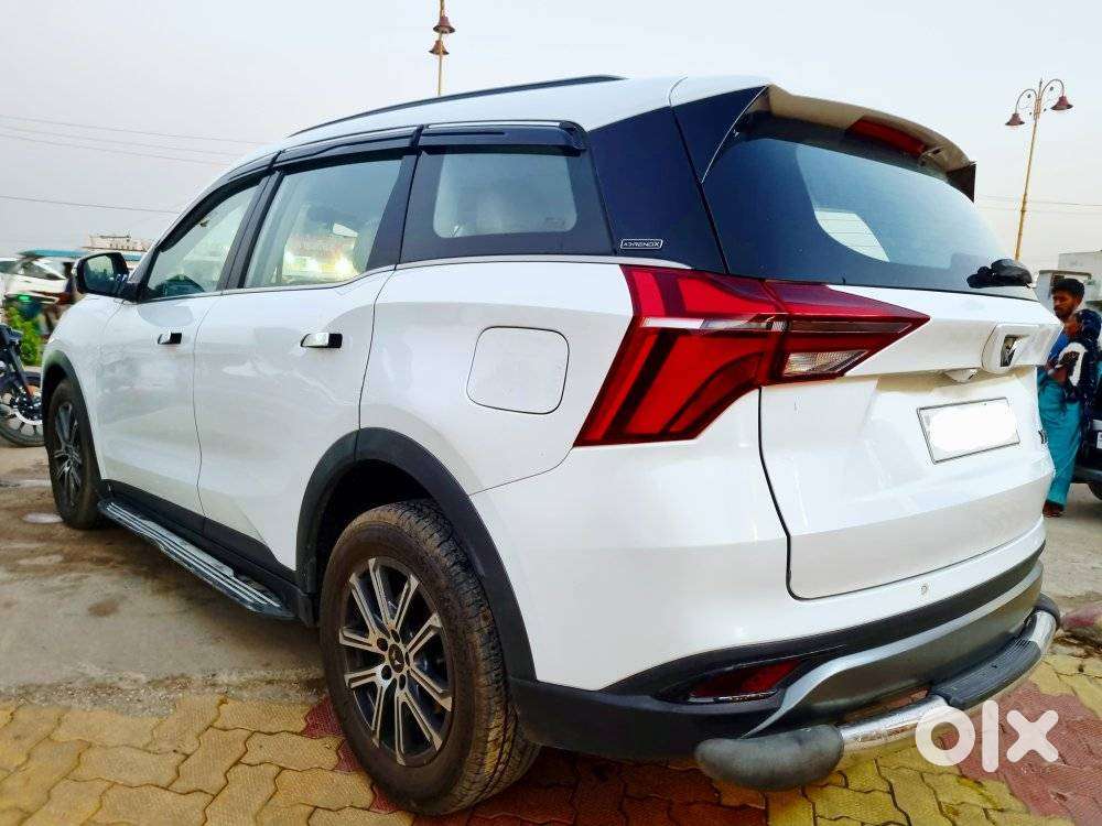 Mahindra Xuv700 2.2 Ax 7 Diesel At Str, 2022, Diesel