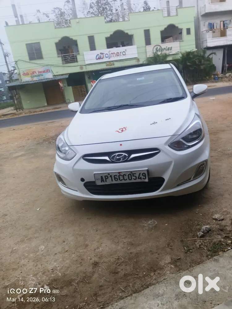 Hyundai Verna 1.6 Crdi Sx 2011