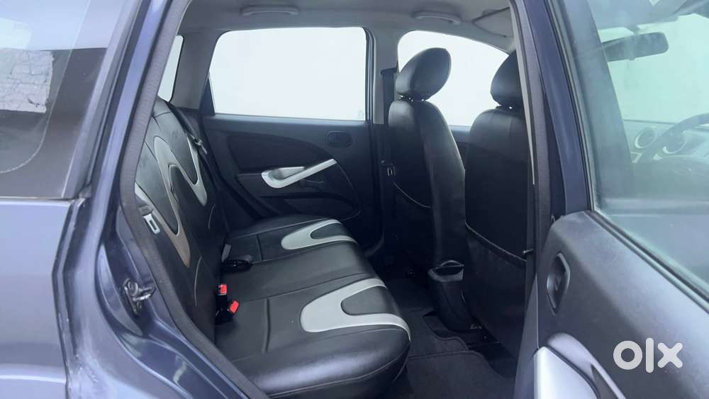 Ford Figo 1.2 Duratec Petrol Titanium, 2011, Petrol