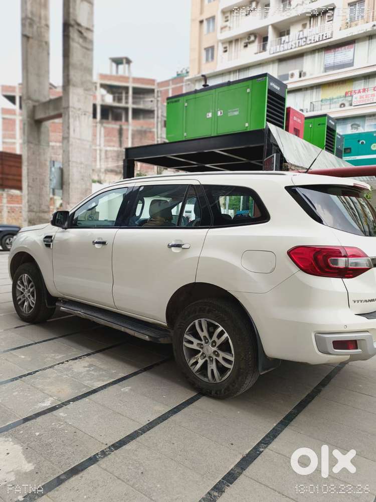 Ford Endeavour 3.2 Titanium At 4x4, 2017, Diesel