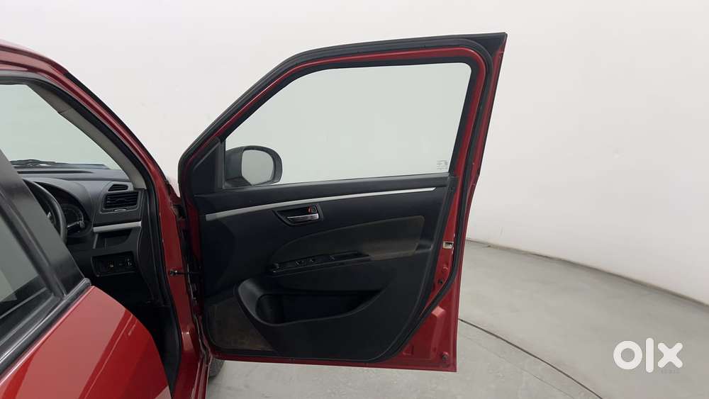 Maruti Suzuki Swift Vvt Vxi, 2014, Petrol