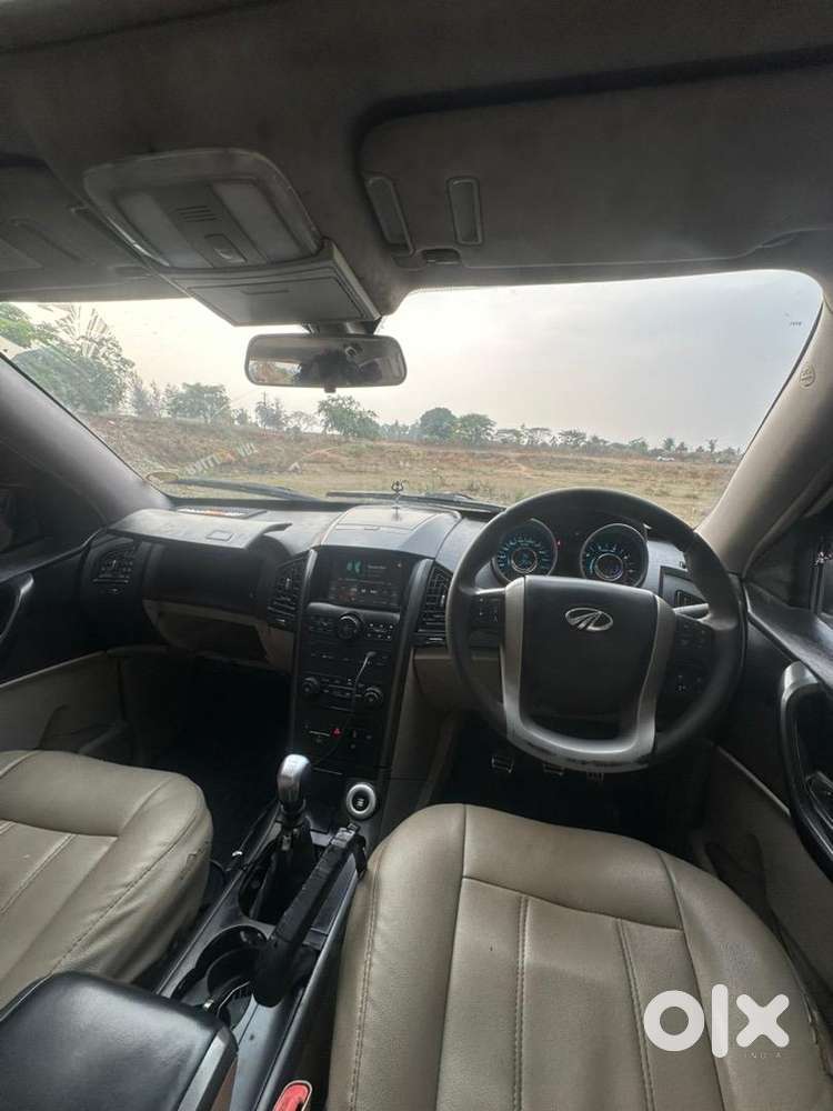 Mahindra Xuv500 2016 Diesel 110000 Km Driven