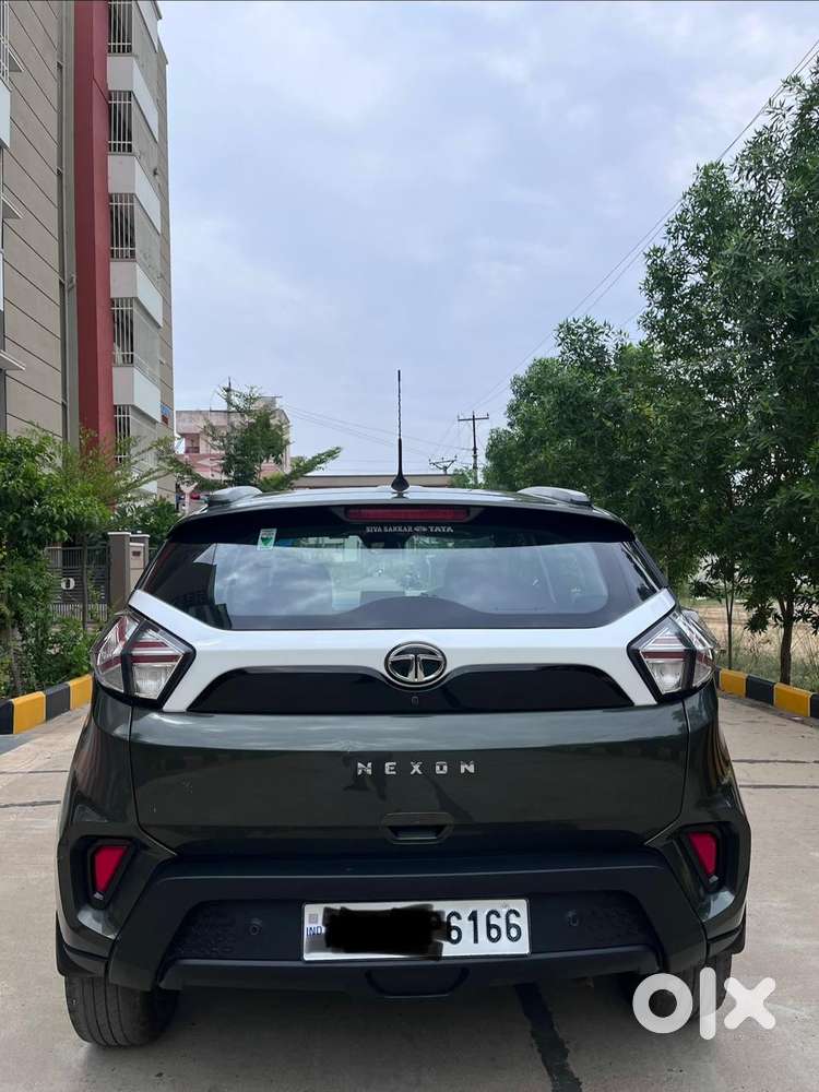 Tata Nexon 1.5 Revotorq Xza Plus S Amt, 2021, Diesel