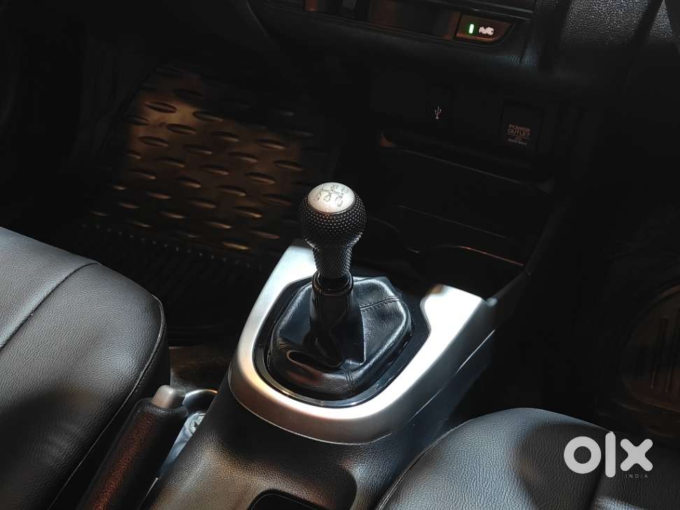 Honda Jazz S Mt I-vtec, 2017, Petrol