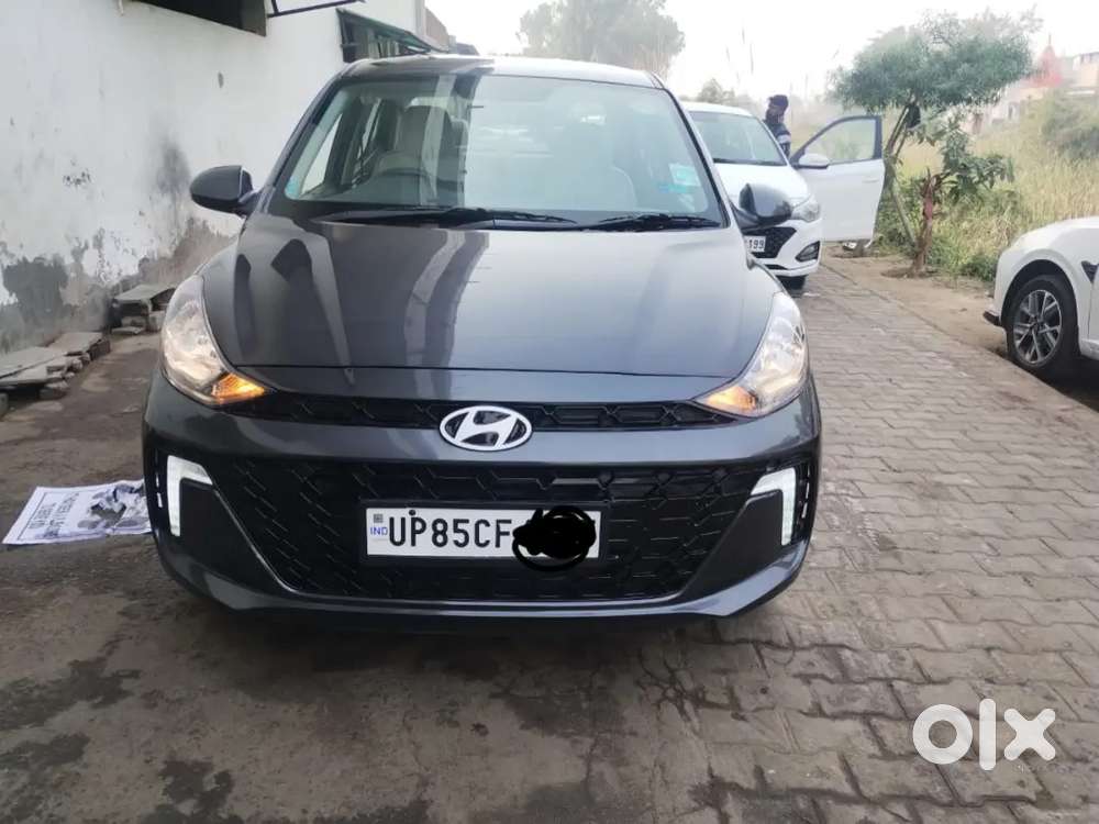 Hyundai Aura 2023 Cng & Hybrids 50100 Km Driven