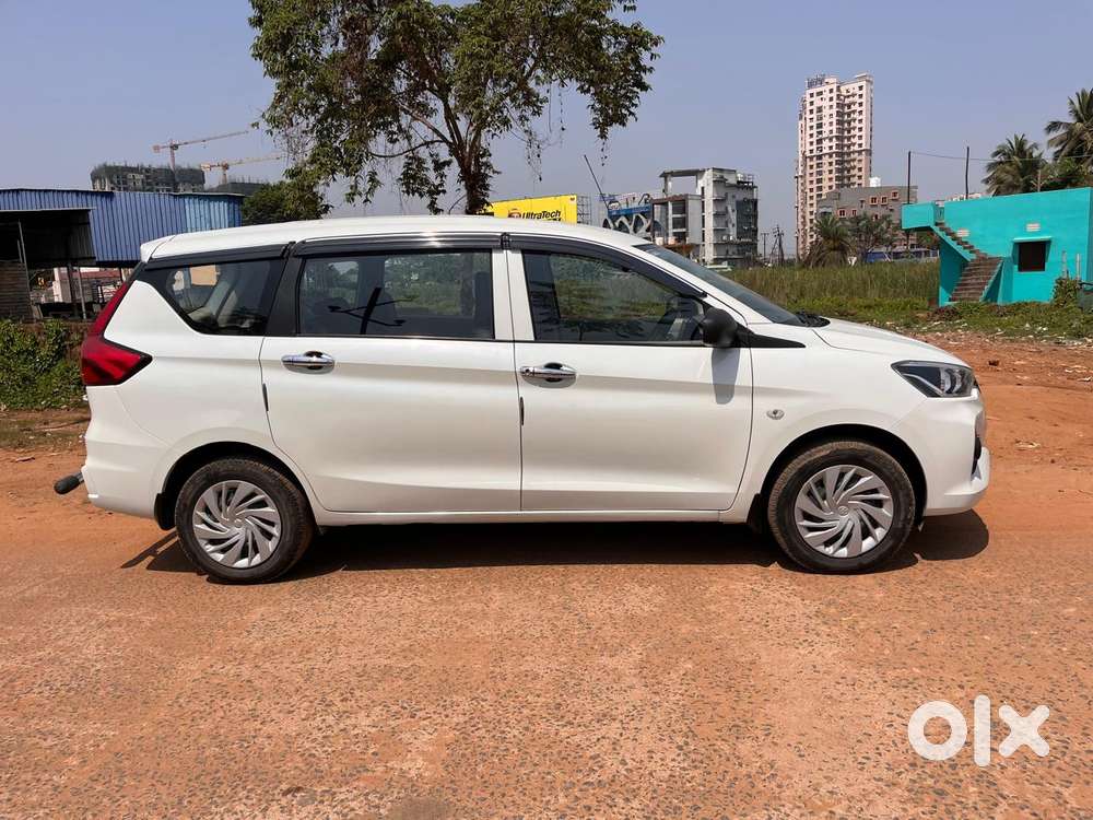 Toyota Rumion S Mt, 2024, Petrol