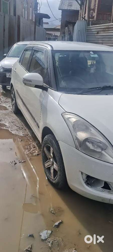 Maruti Suzuki Swift Dzire 2013