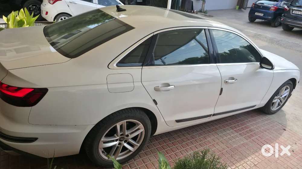 Audi A4 2022 Petrol (warranty Upto 2027)