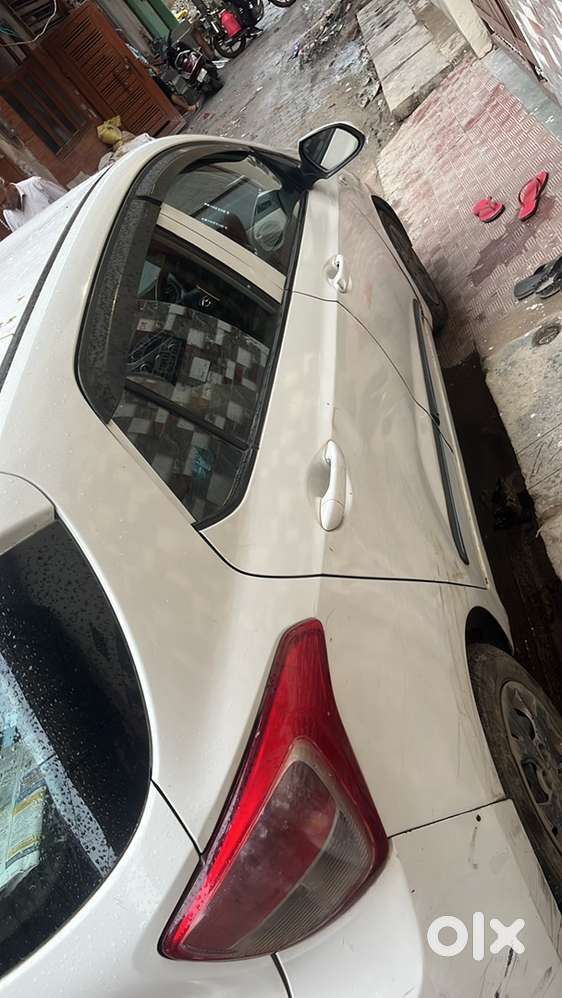 Hyundai Grand I10 Petrol 2013