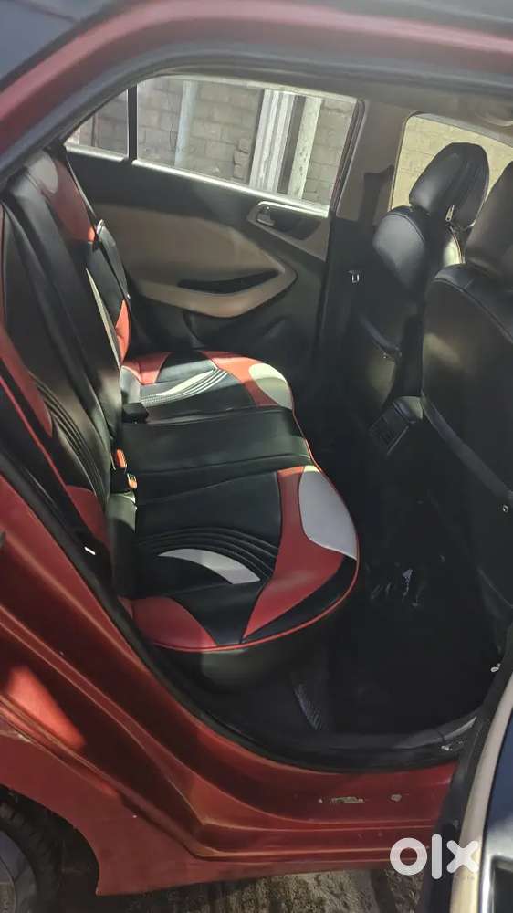 Hyundai Elite I20 Diesel Manual 2014 Car Installed Jbl Subwoofer