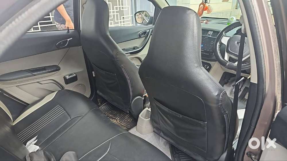 Tata Tiago Xe Petrol 2018