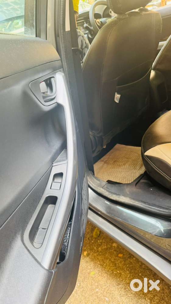 2023 Tata Nexon Xm  Petrol  Manual  5,116 Km  1st Owner 360camera