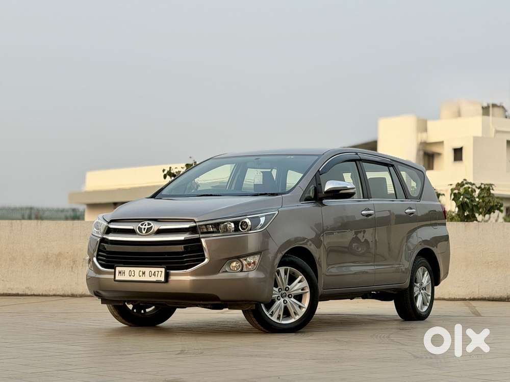 Toyota Innova Crysta 2.8z Automatic, 2016, Diesel