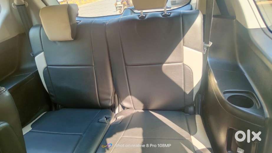 Maruti Suzuki Xl6 1.5 Zeta Mt, 2022, Petrol