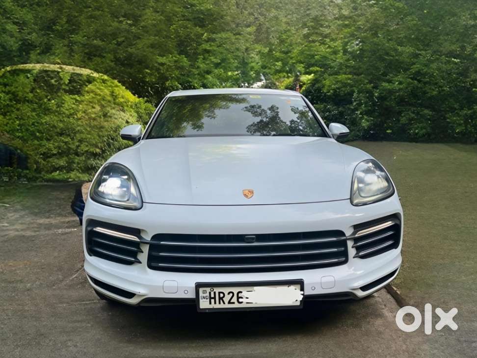 Porsche Cayenne Platinum Edition, 2022, Petrol