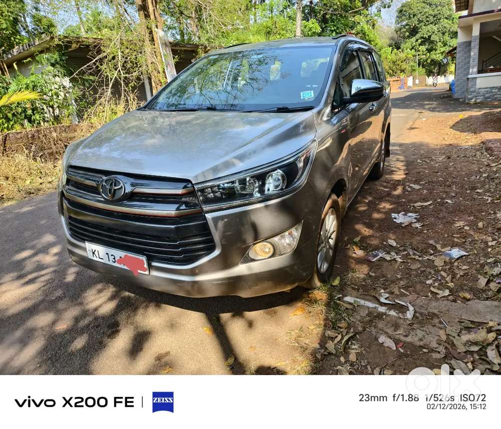 Toyota Innova Crysta 2018 Diesel Well Maintained