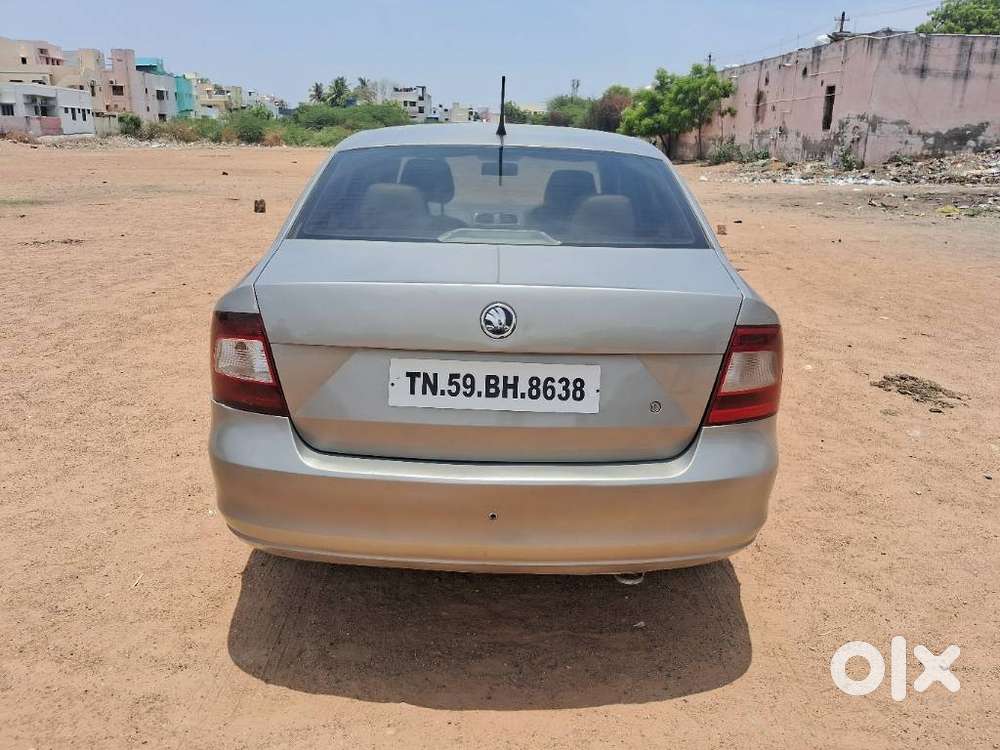 Skoda Rapid 1.6 Mpi Ambition, 2015, Diesel